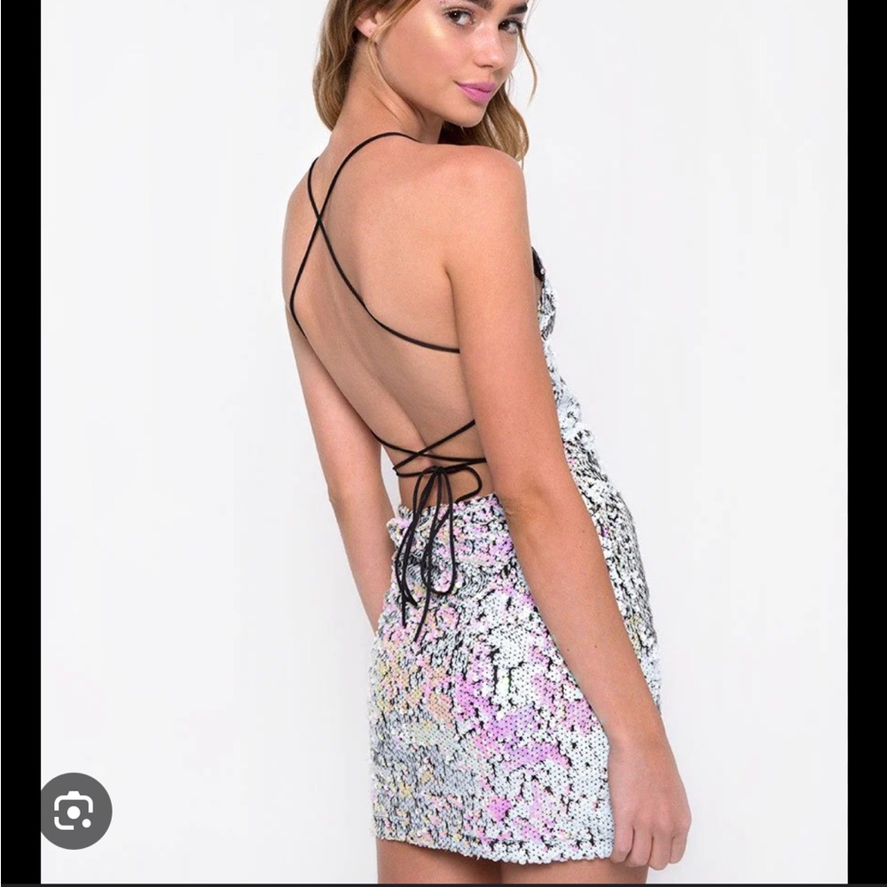 Motel Rocks Unicorn Irridescent Sequin Hedi Dress - Picture 4 of 16